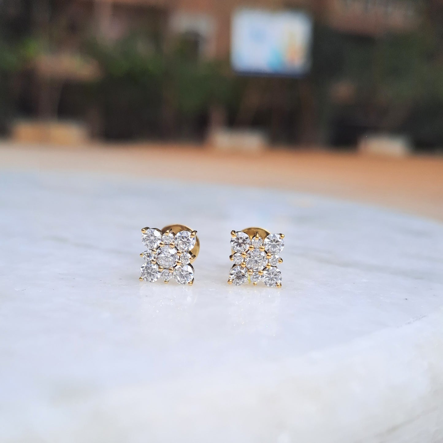 Aarvi Earrings (0.91 CT)