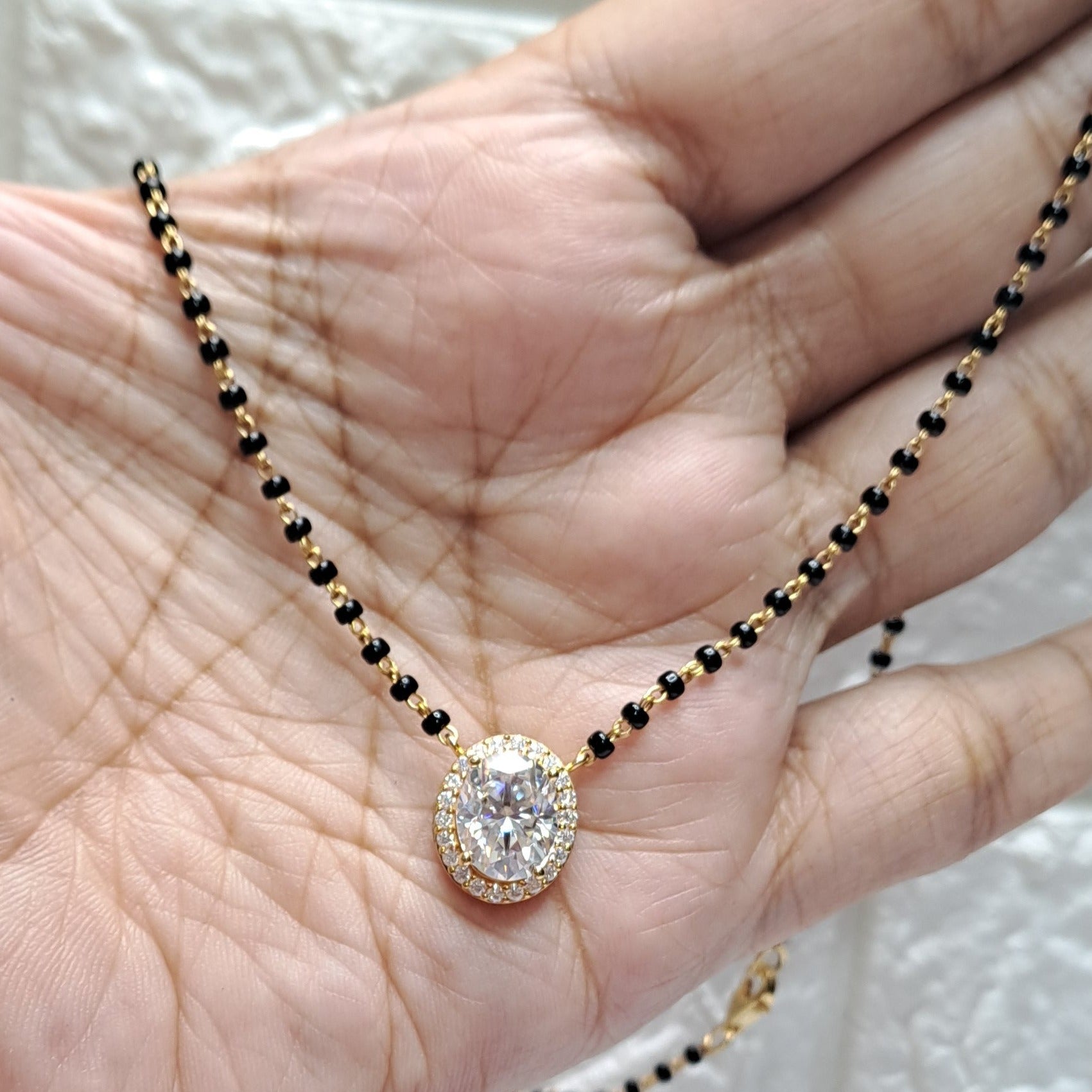 Oval Halo Mangalsutra