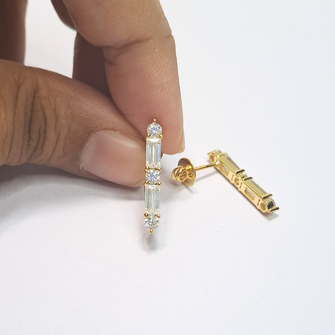 Bar Earring (2.07 CT)