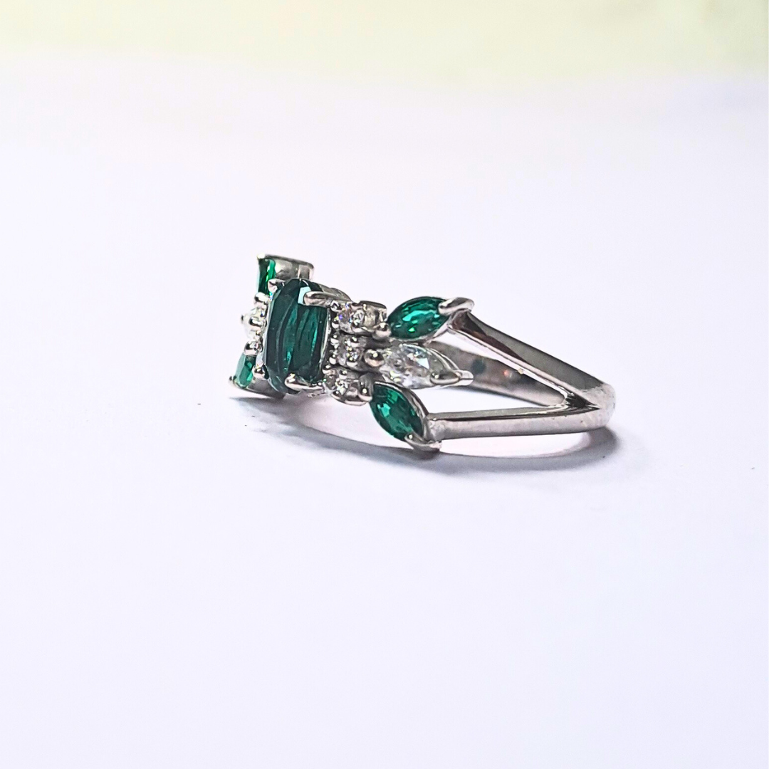 Vai Ra Emerald Ring with Moissanite