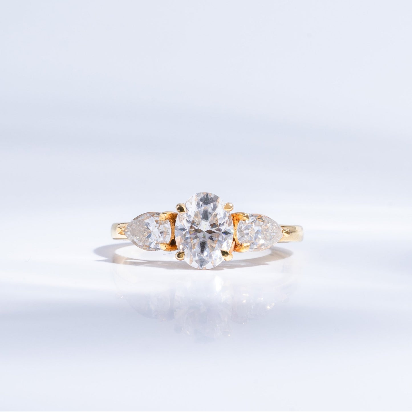 Yashashvi Ring (2.25 CT)