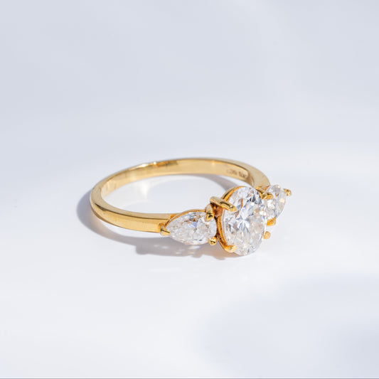 Yashashvi Ring (2.25 CT)