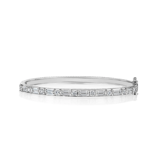 Baguette bangle (1.91 CT)